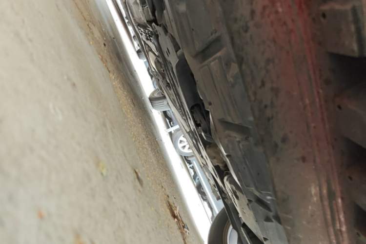 Used Nissan Tiida 2011 1.6L CVT Smart Version Chassis Front Right