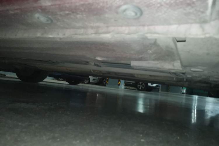 Used Nissan Tiida 2011 1.6L CVT Comfort Model Chassis Front Right