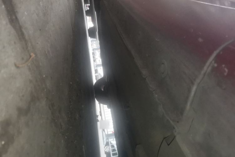 Used Nissan Tiida 2011 1.6L CVT Smart Version Chassis Front Right