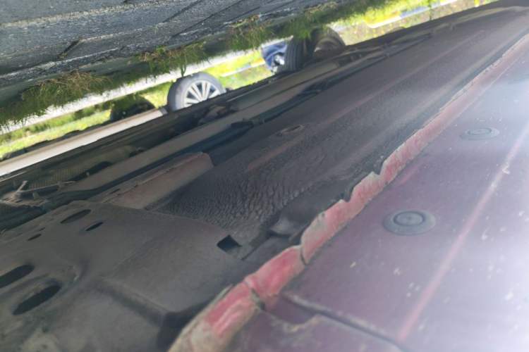 Used Nissan Tiida 2011 1.6L CVT Comfort Model Chassis Front Right