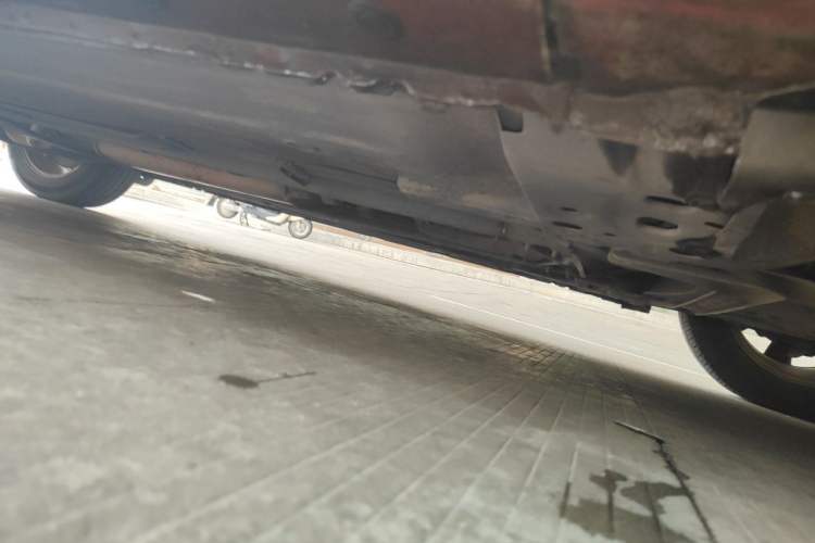 Used Nissan Tiida 2011 1.6L CVT Comfort Model Chassis Front Right