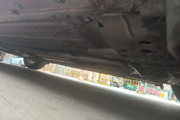 Used Nissan Tiida 2011 1.6L CVT Smart Version Chassis Front Right