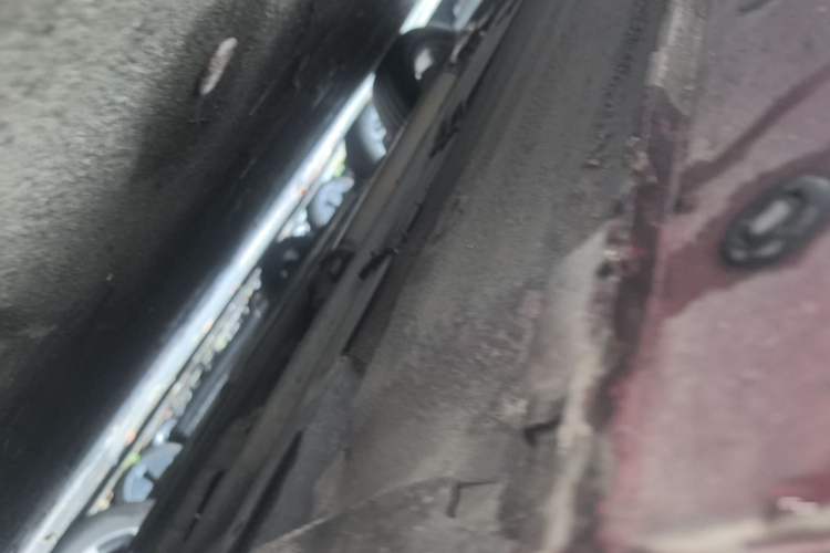 Used Nissan Tiida 2011 1.6L CVT Smart Version Chassis Front Right