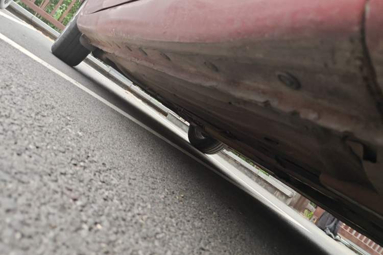Used Nissan Tiida 2011 1.6L CVT Smart Version Chassis Front Right