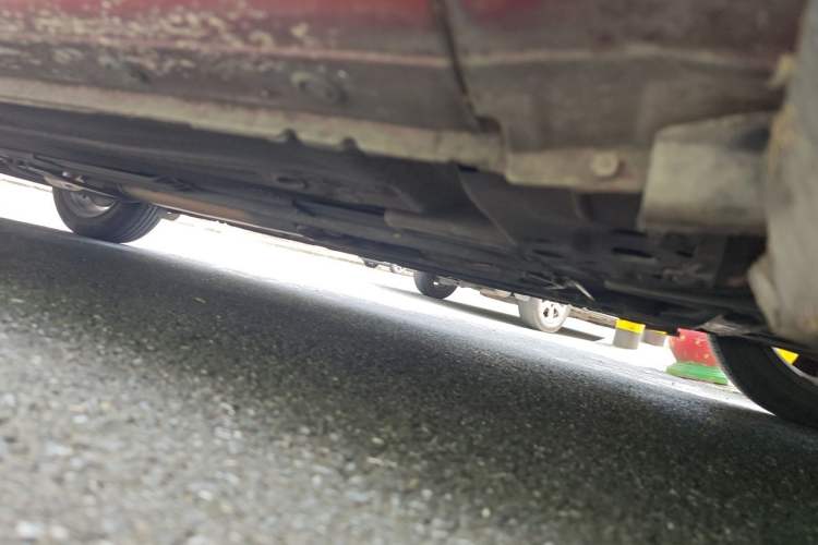 Used Nissan Tiida 2011 1.6L CVT Smart Version Chassis Front Right