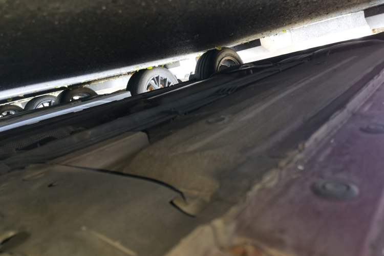 Used Nissan Tiida 2011 1.6L CVT Smart Version Chassis Front Right