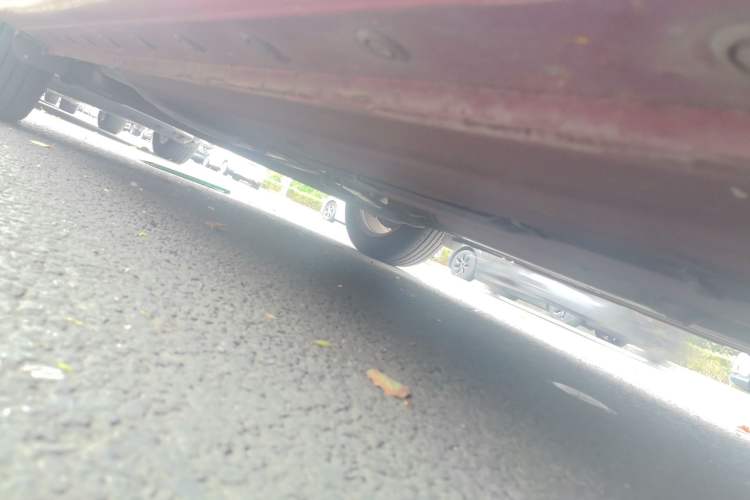 Used Nissan Tiida 2011 1.6L CVT Comfort Model Chassis Front Right