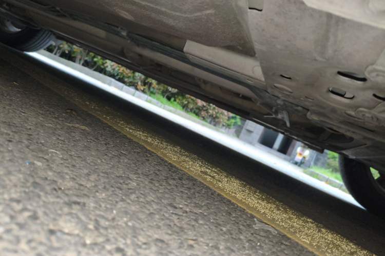 Used Nissan Tiida 2011 1.6L CVT Comfort Model Chassis Front Right