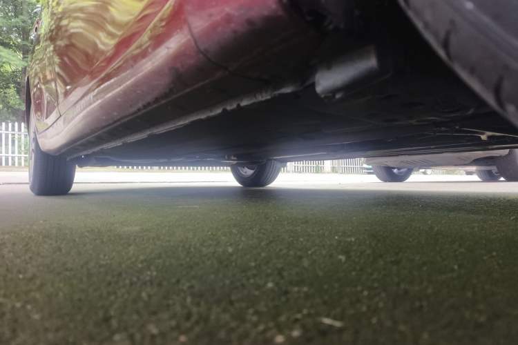 Used Nissan Tiida 2011 1.6L CVT Smart Version Chassis Front Right