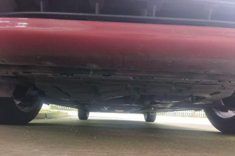Used Nissan Tiida 2011 1.6L CVT Smart Version Chassis Front