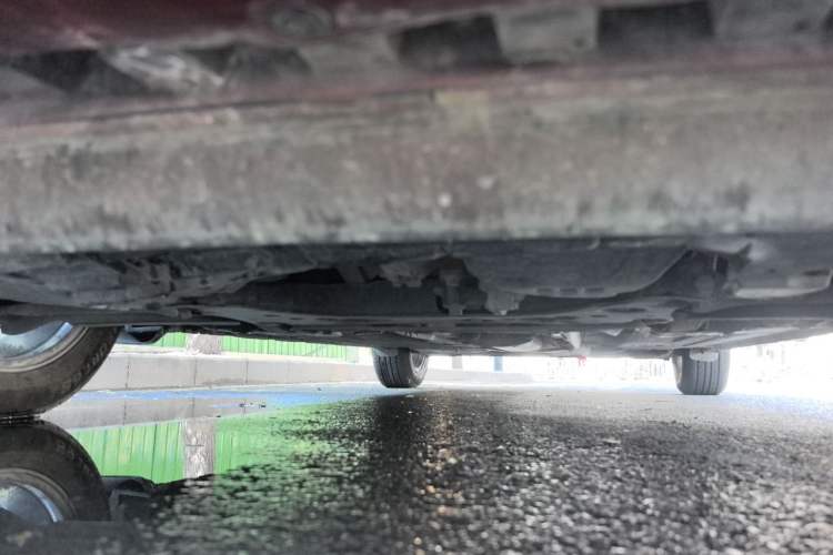 Used Nissan Tiida 2011 1.6L CVT Smart Version Chassis Front