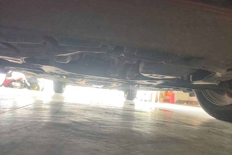 Used Nissan Tiida 2011 1.6L CVT Comfort Model Chassis Front