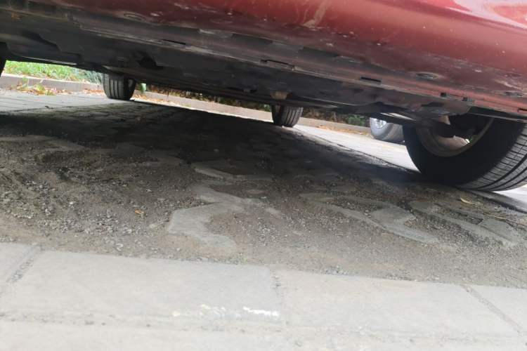 Used Nissan Tiida 2011 1.6L CVT Comfort Model Chassis Front