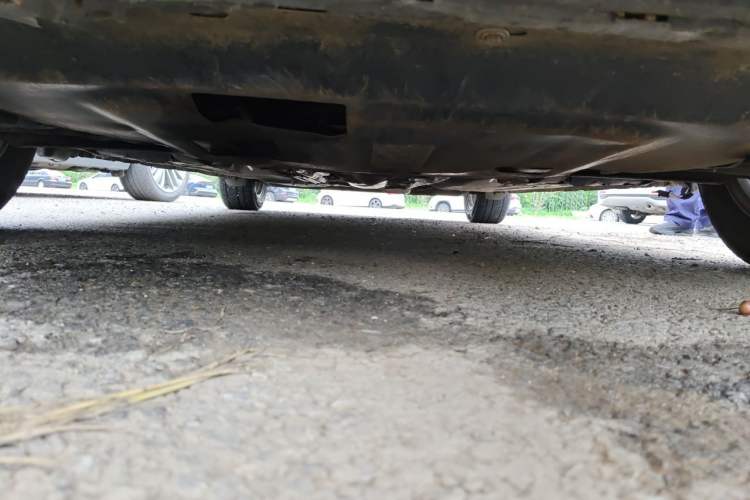 Used Nissan Tiida 2011 1.6L CVT Luxury Edition Chassis Front