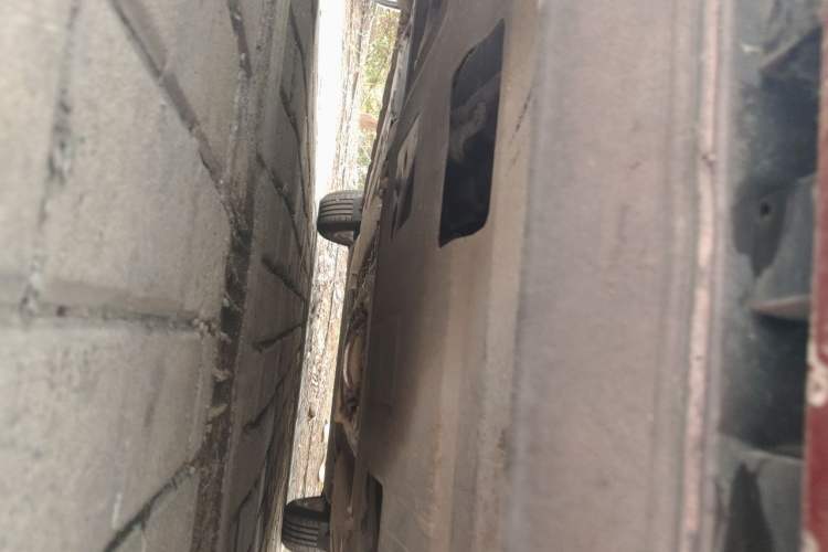 Used Nissan Tiida 2011 1.6L CVT Smart Version Chassis Front