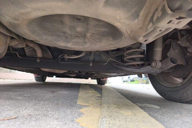 Used Nissan Tiida 2011 1.6L CVT Smart Version Chassis Rear