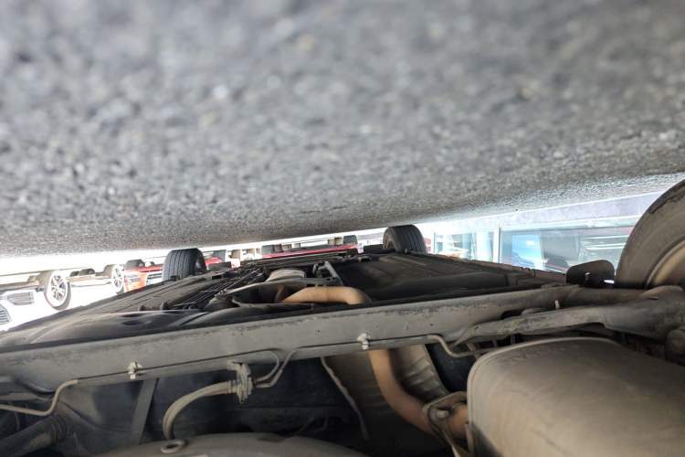 Used Nissan Tiida 2011 1.6L CVT Smart Version Chassis Rear