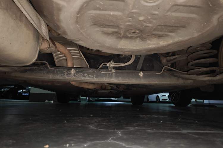 Used Nissan Tiida 2011 1.6L CVT Luxury Edition Chassis Rear