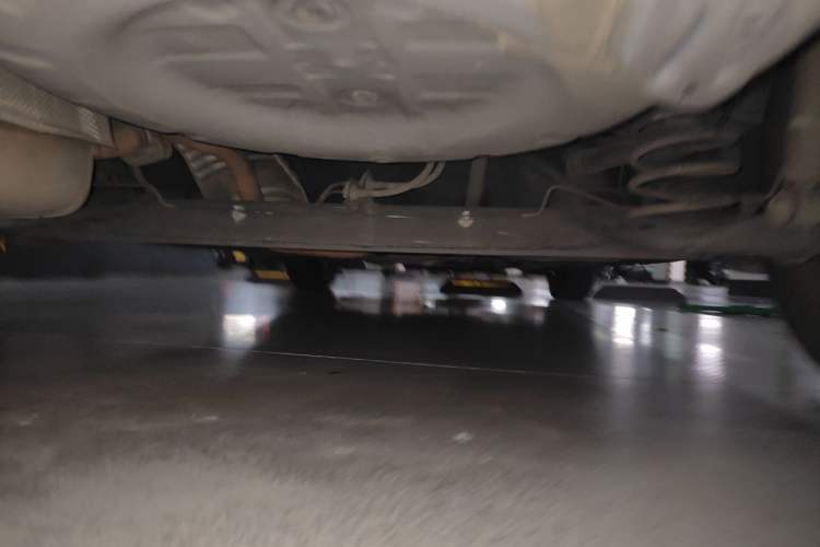 Used Nissan Tiida 2011 1.6L CVT Smart Version Chassis Rear