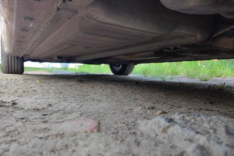 Used Nissan Tiida 2011 1.6L Manual Comfort Edition Chassis Rear Left