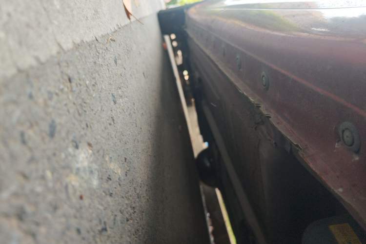 Used Nissan Tiida 2011 1.6L Manual Comfort Edition Chassis Rear Left