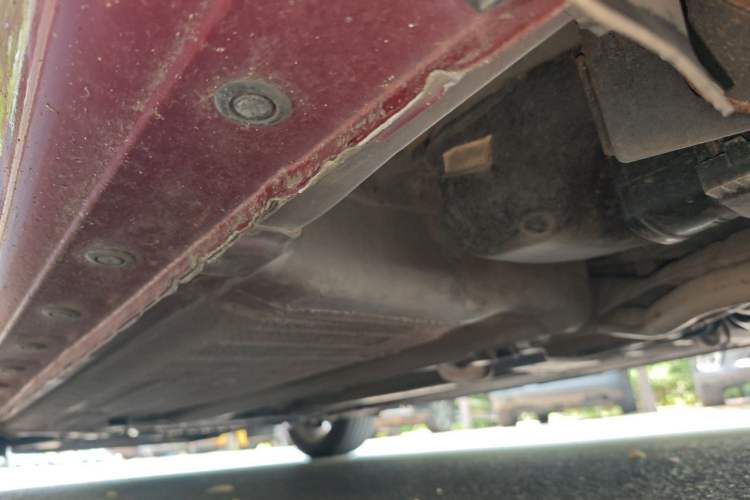Used Nissan Tiida 2011 1.6L Manual Smart Version Chassis Rear Left