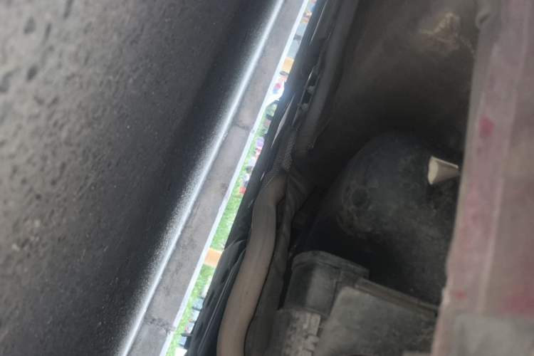 Used Nissan Tiida 2011 1.6L Manual Smart Version Chassis Rear Left