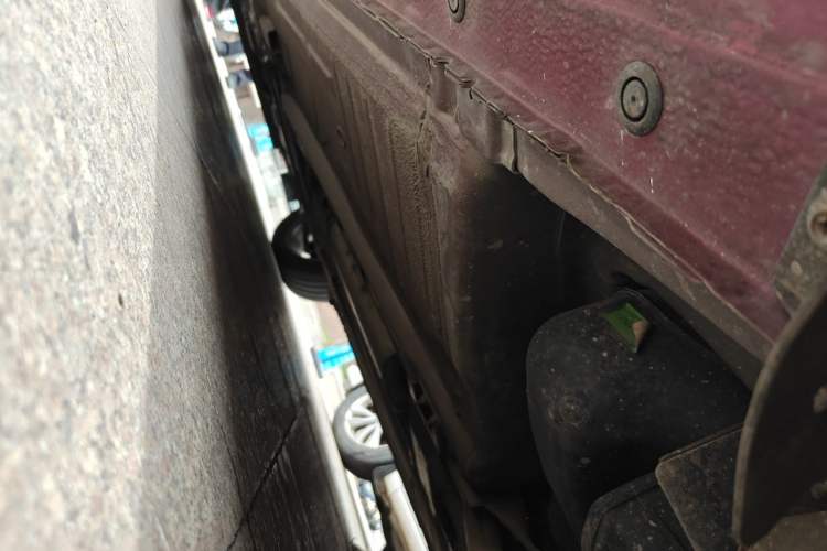 Used Nissan Tiida 2011 1.6T M-CVT Cool Edition Chassis Rear Left