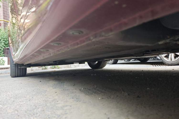Used Nissan Tiida 2011 1.6L CVT Smart Version Chassis Rear Left