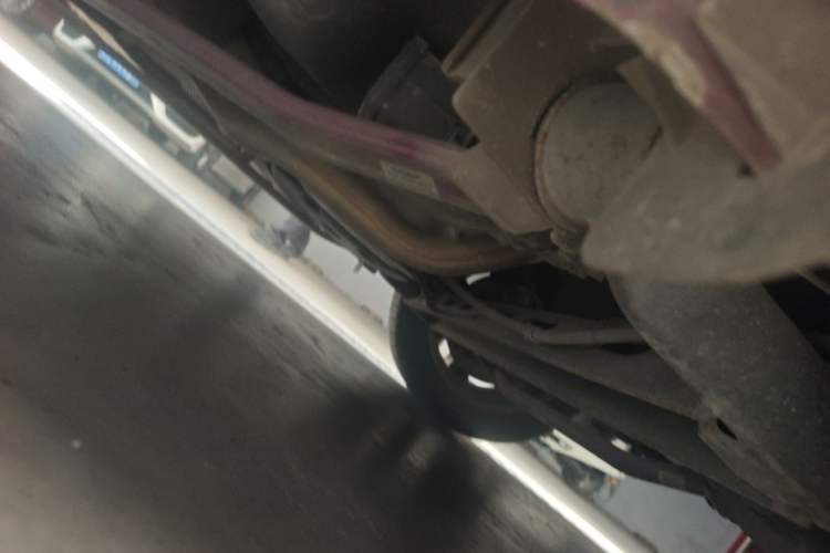 Used Nissan Tiida 2011 1.6L CVT Smart Version Chassis Rear Left