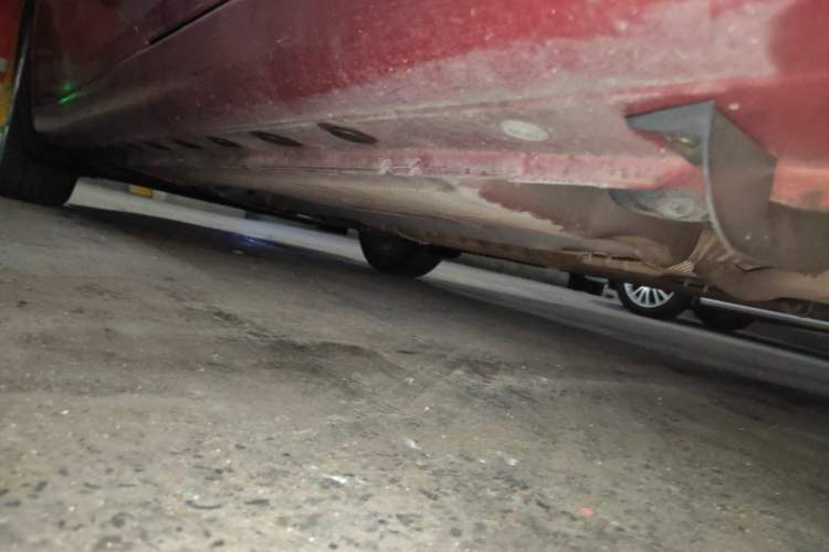 Used Nissan Tiida 2011 1.6L CVT Smart Version Chassis Rear Left
