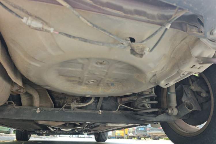 Used Nissan Tiida 2011 1.6L Manual Smart Version Chassis Rear