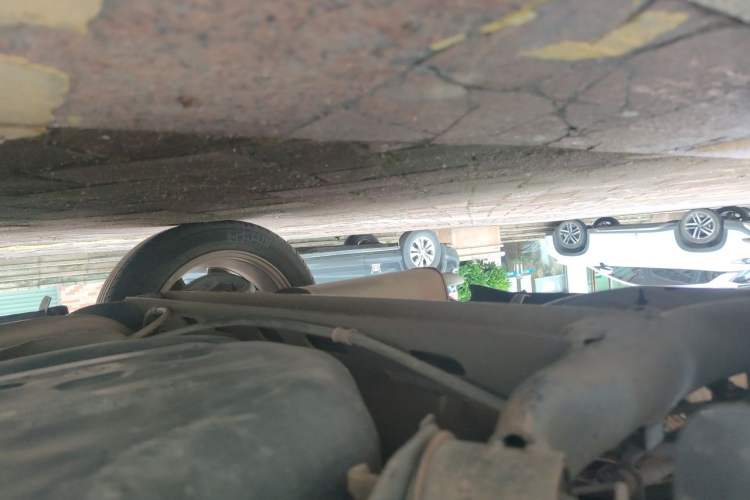 Used Nissan Tiida 2011 1.6L CVT Smart Version Chassis Rear Right