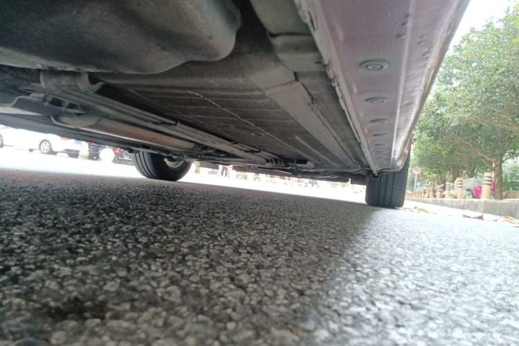 Used Nissan Tiida 2011 1.6L CVT Smart Version Chassis Rear Right