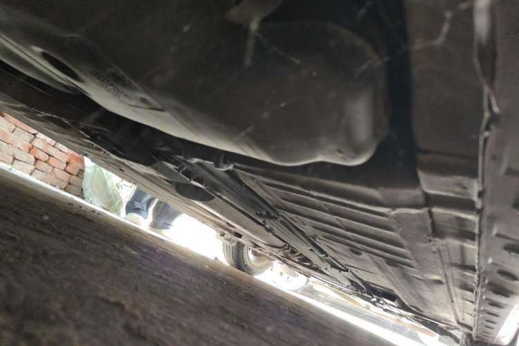 Used Nissan Tiida 2011 1.6L CVT Smart Version Chassis Rear Right