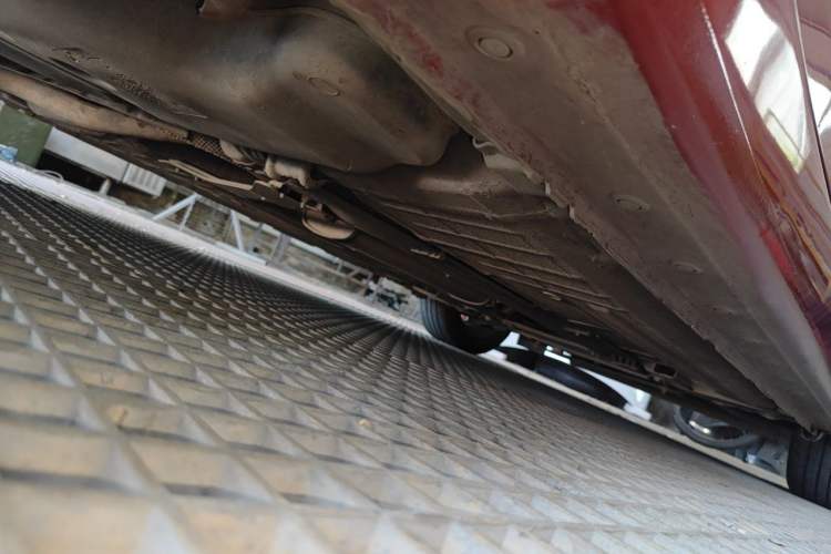Used Nissan Tiida 2011 1.6L CVT Smart Version Chassis Rear Right