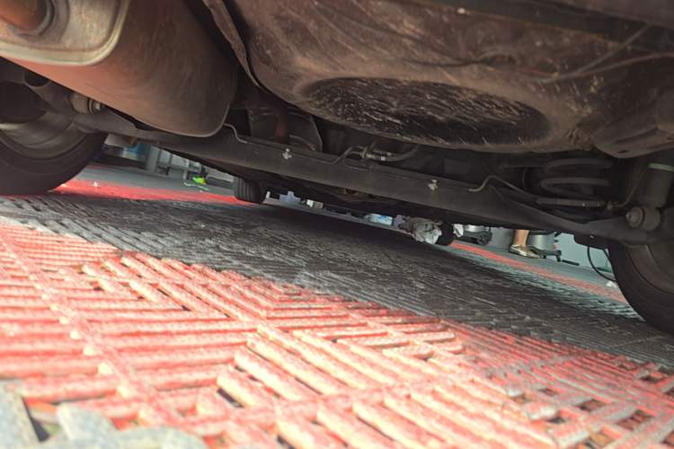 Used Nissan Tiida 2011 1.6L CVT Smart Version Chassis Rear