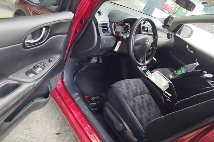 Used Nissan Tiida 2011 1.6L CVT Comfort Model Driver Seat