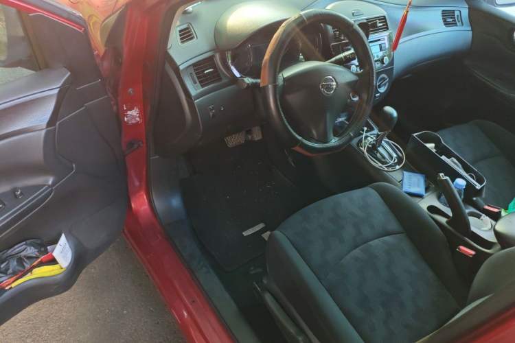 Used Nissan Tiida 2011 1.6L CVT Comfort Model Driver Seat