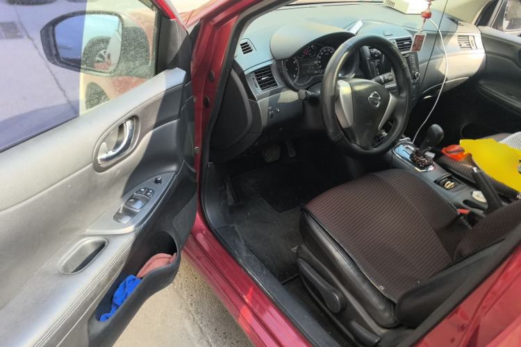 Used Nissan Tiida 2011 1.6L CVT Smart Version Driver Seat