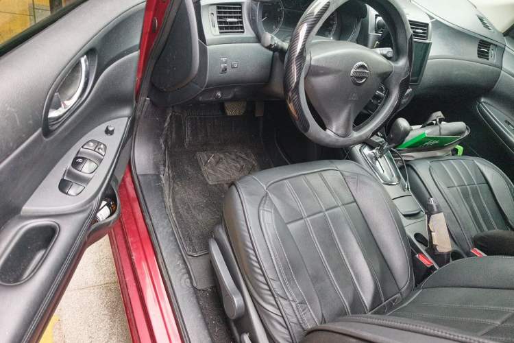 Used Nissan Tiida 2011 1.6L CVT Comfort Model Driver Seat