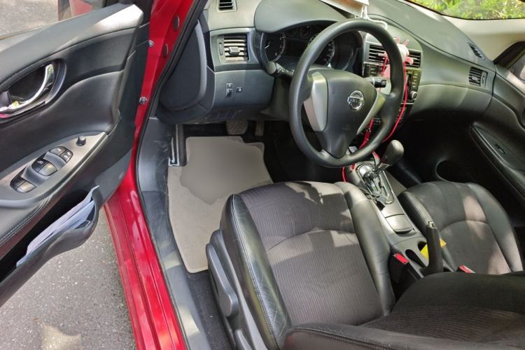 Used Nissan Tiida 2011 1.6L CVT Smart Version Driver Seat