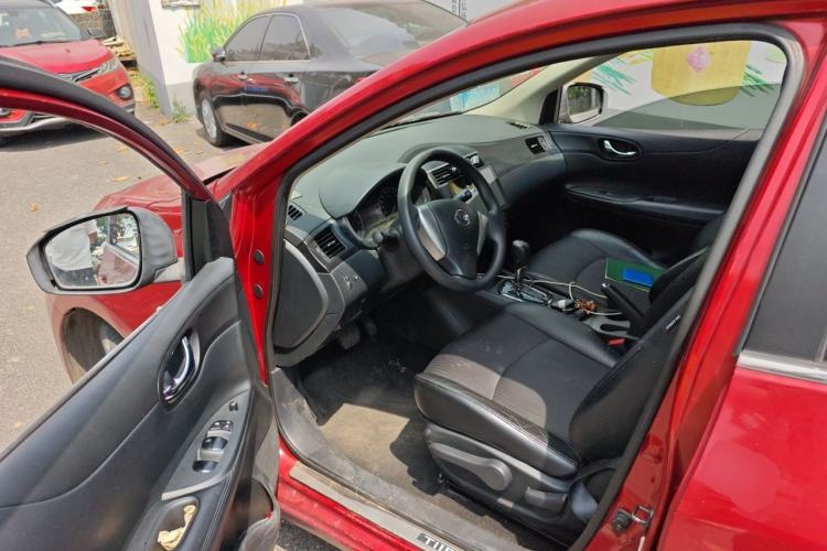 Used Nissan Tiida 2011 1.6L CVT Smart Version Driver Seat