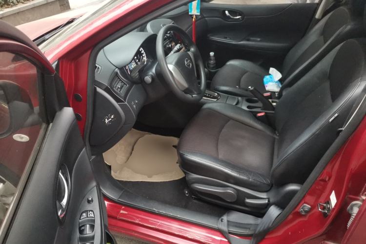 Used Nissan Tiida 2011 1.6L CVT Smart Version Driver Seat