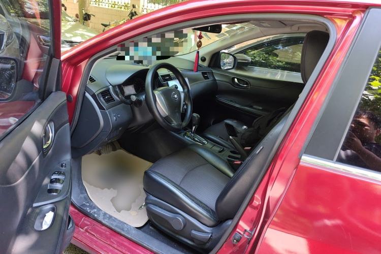 Used Nissan Tiida 2011 1.6L CVT Smart Version Driver Seat