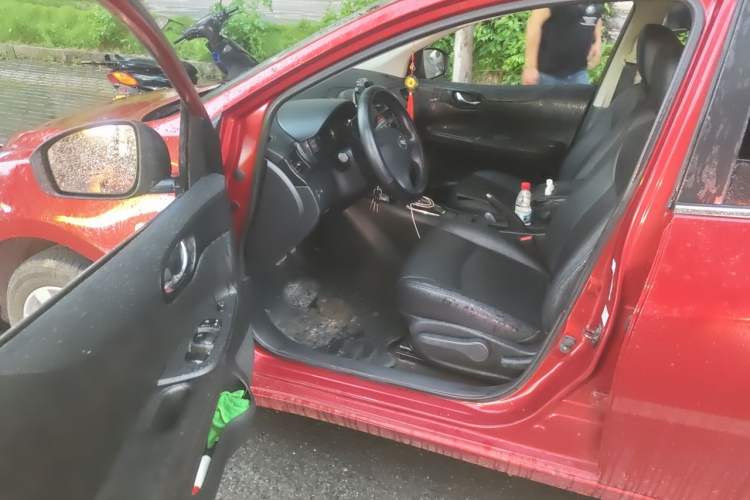 Used Nissan Tiida 2011 1.6L CVT Comfort Model Driver Seat