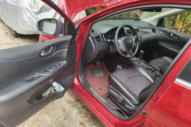 Used Nissan Tiida 2011 1.6L CVT Smart Version Driver Seat