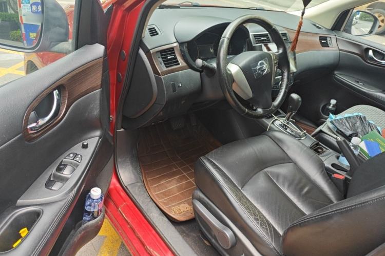 Used Nissan Tiida 2011 1.6L CVT Smart Version Driver Seat