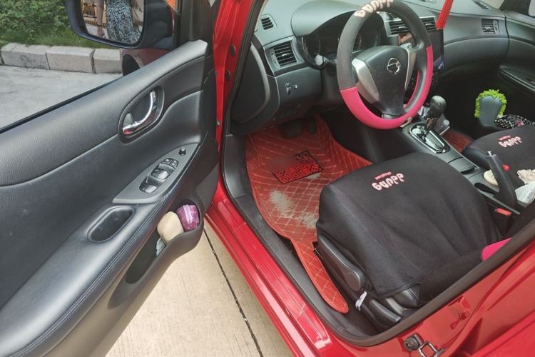 Used Nissan Tiida 2011 1.6L CVT Smart Version Driver Seat