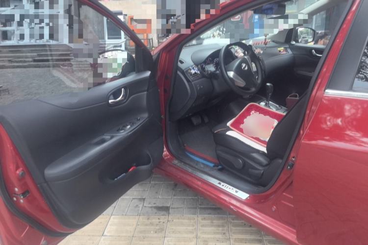 Used Nissan Tiida 2011 1.6L CVT Smart Version Driver Seat
